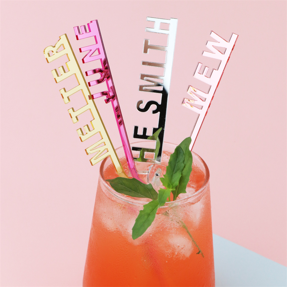 50Pcs Gepersonaliseerde Naam R - Cocktail Recipe Book recensie en prijs